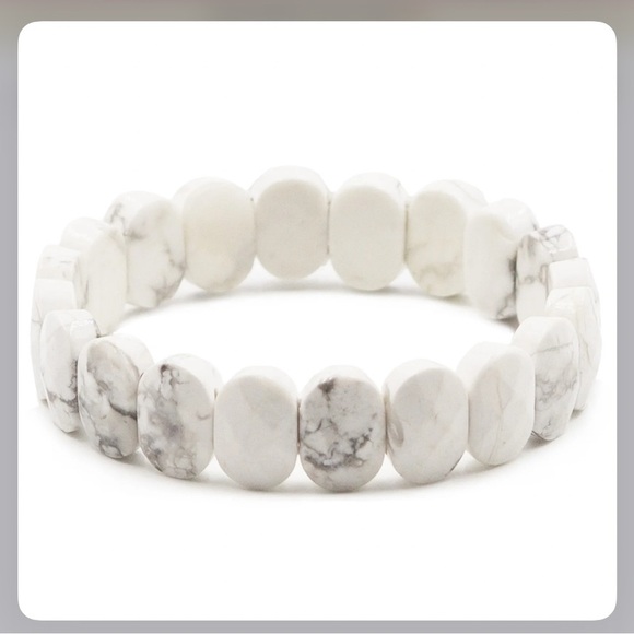 Kinsley Armelle Jewelry - Kinsley Armelle Howlite Stone Bracelet (Astoria Collection)
